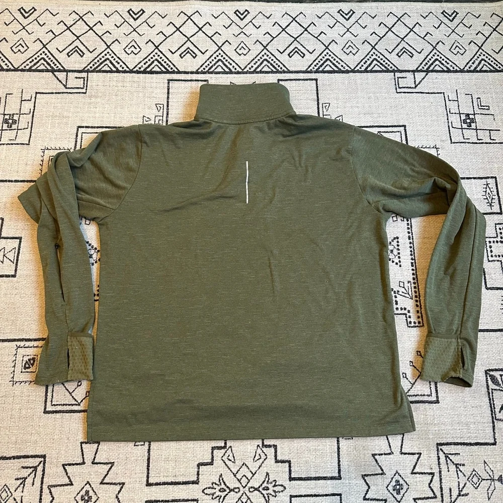 Nike Green Dri-FIT Long Sleeve Tee L